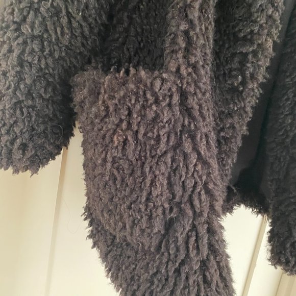 Oversized Boucle Teddy Coat with Hood SIZE M/L - Picture 4 of 6